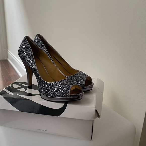 Nine West Open Toe Heels - Picture 2 of 3